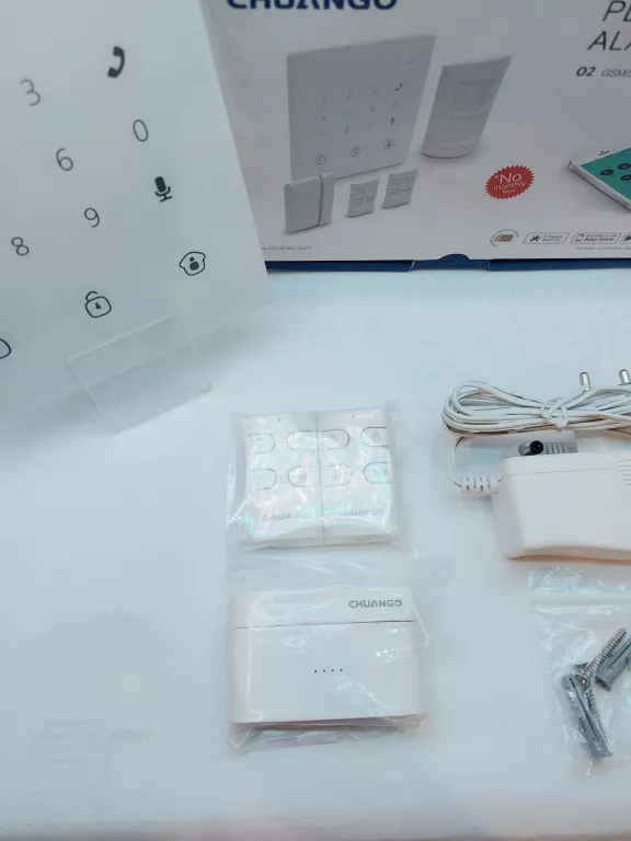 BEZPRZEWODOWY SYSTEM ALARMOWY GSM CHUANGO O2