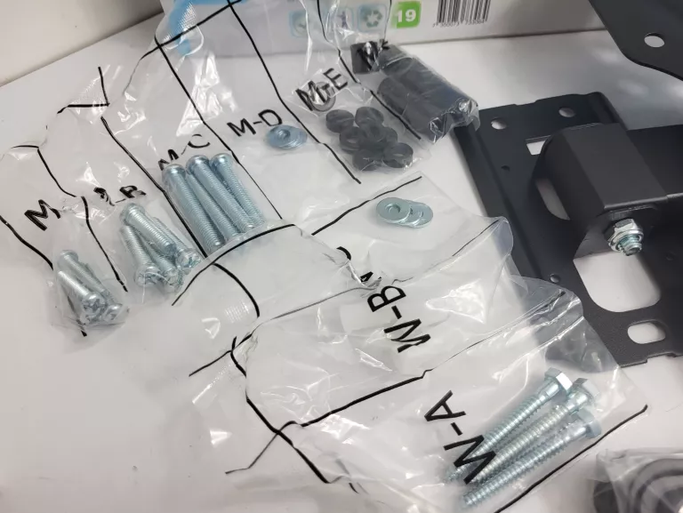 uchwyt-wieszak-do-tv-reinston-eu019-32-55-25-kg-marka-reinston