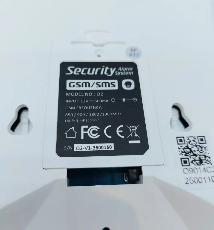 BEZPRZEWODOWY SYSTEM ALARMOWY GSM CHUANGO O2