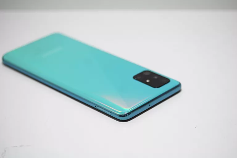 telefon-samsung-galaxy-a51-kolor-morski