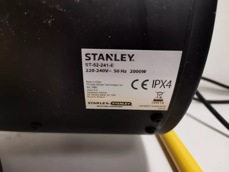 NAGRZEWNICA STANLEY ST-52-241-E 2KW