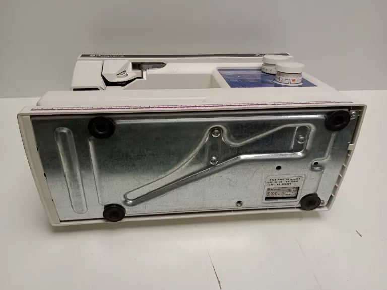 MASZYNA DO SZYCIA HUSQVARNA SEW EASY 320