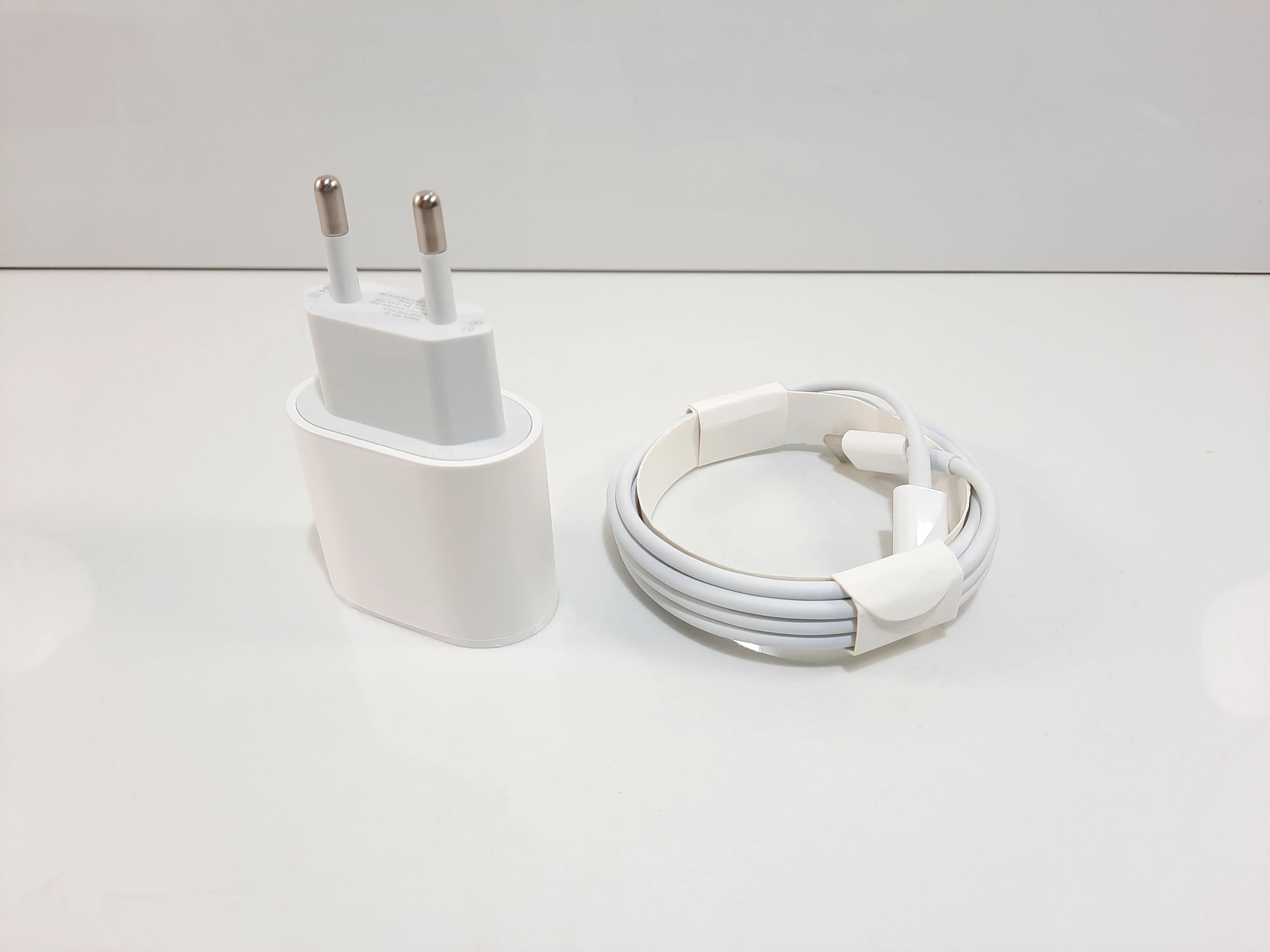 kabel-typ-c-typcc-kostka-biala-pasieka-36-a-poznan-ska-x