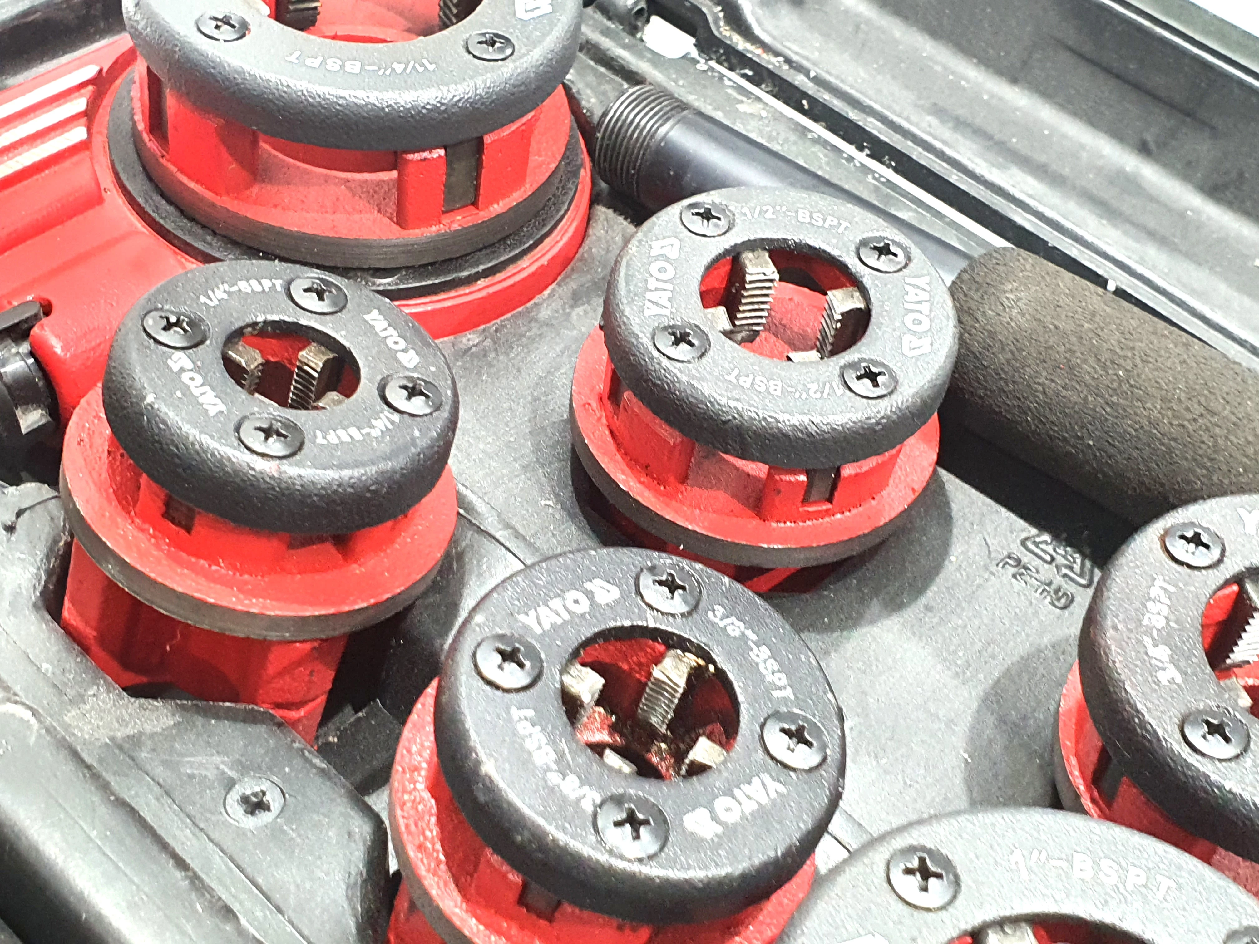 gwintownica-reczna-do-rur-14-54-yato-yt-2900-stan-uzywany