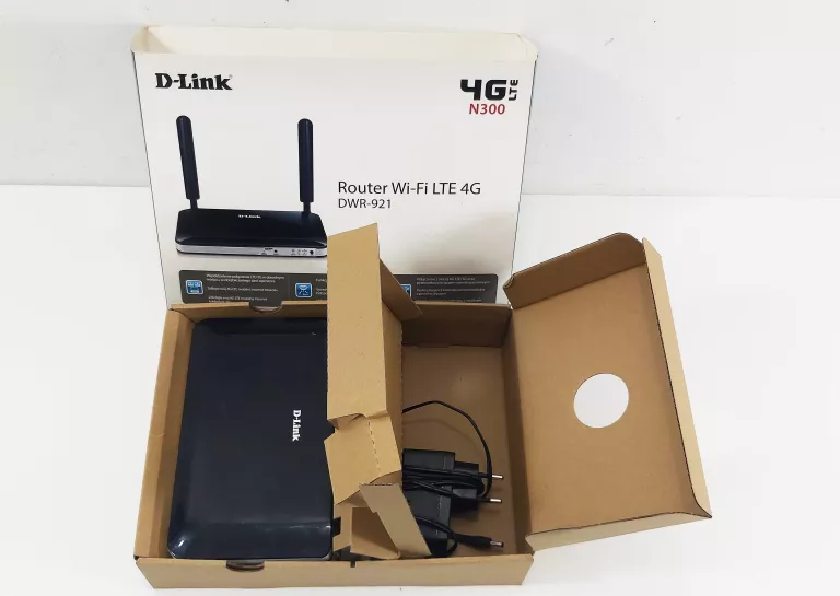 ROUTER WIFI D-LINK DWR-921 N300 4G LTE KPL