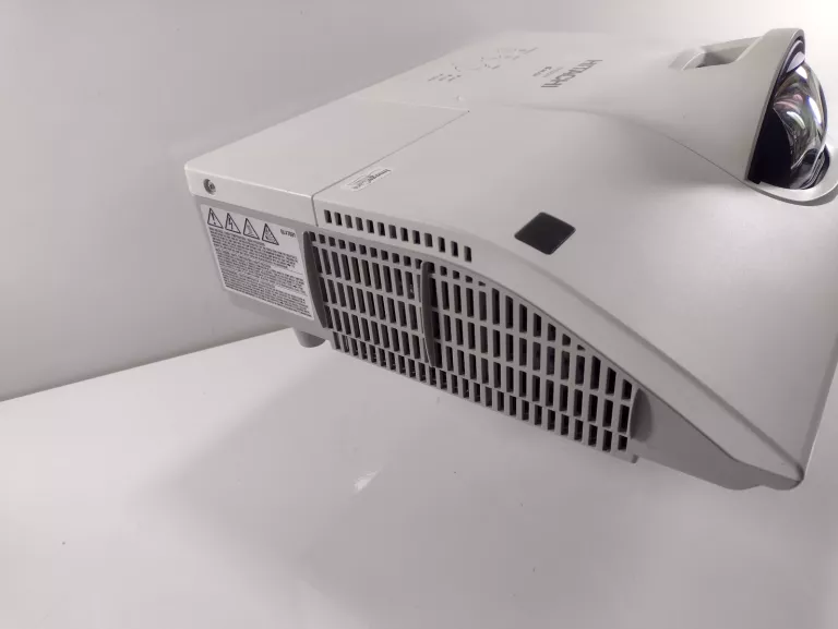 PROJEKTOR HITACHI CP-CX251