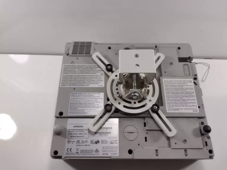 PROJEKTOR HITACHI CP-CX251