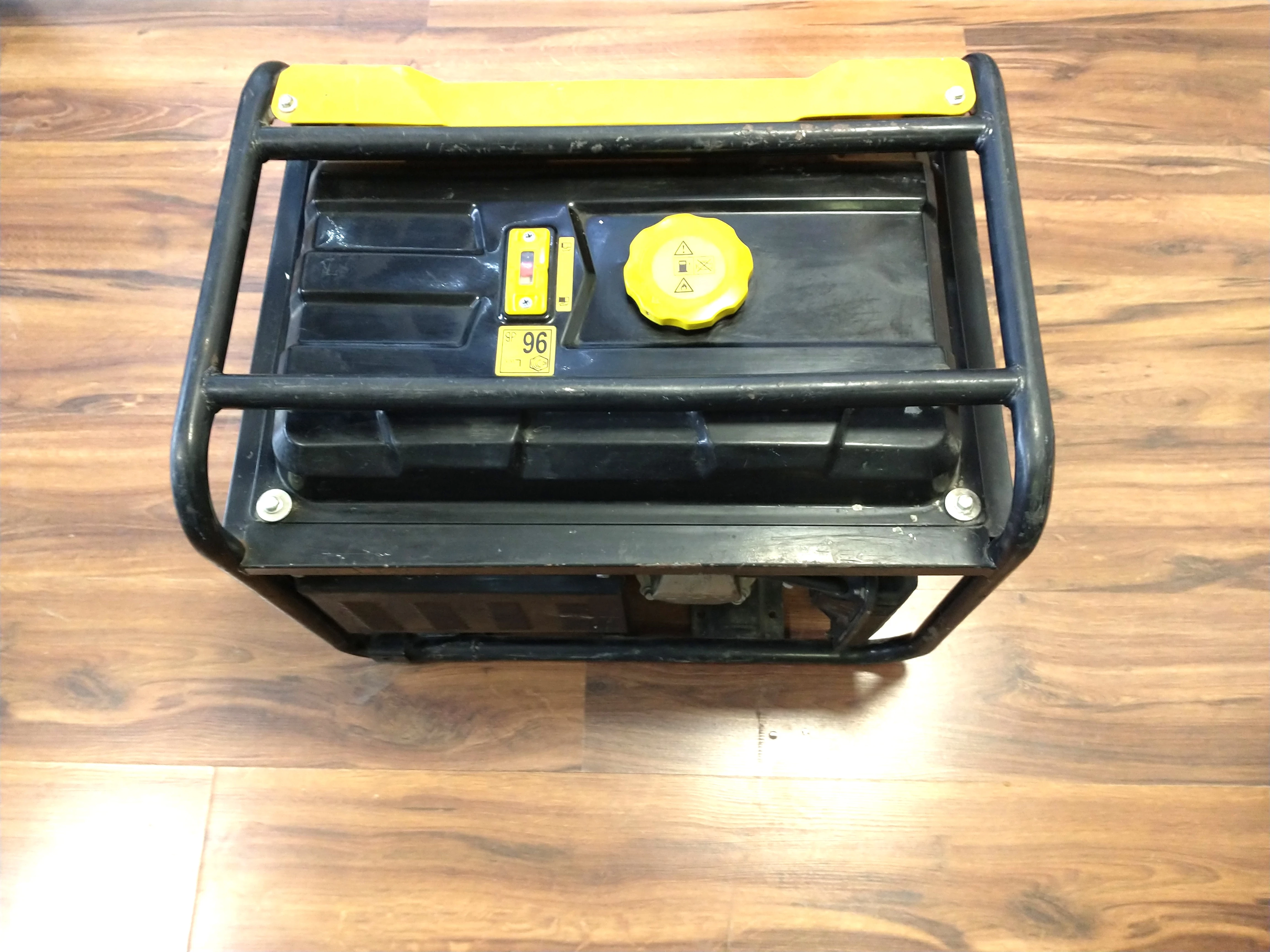 agregad-pradotworczy-stanley-sg2400-maksymalna-moc-23