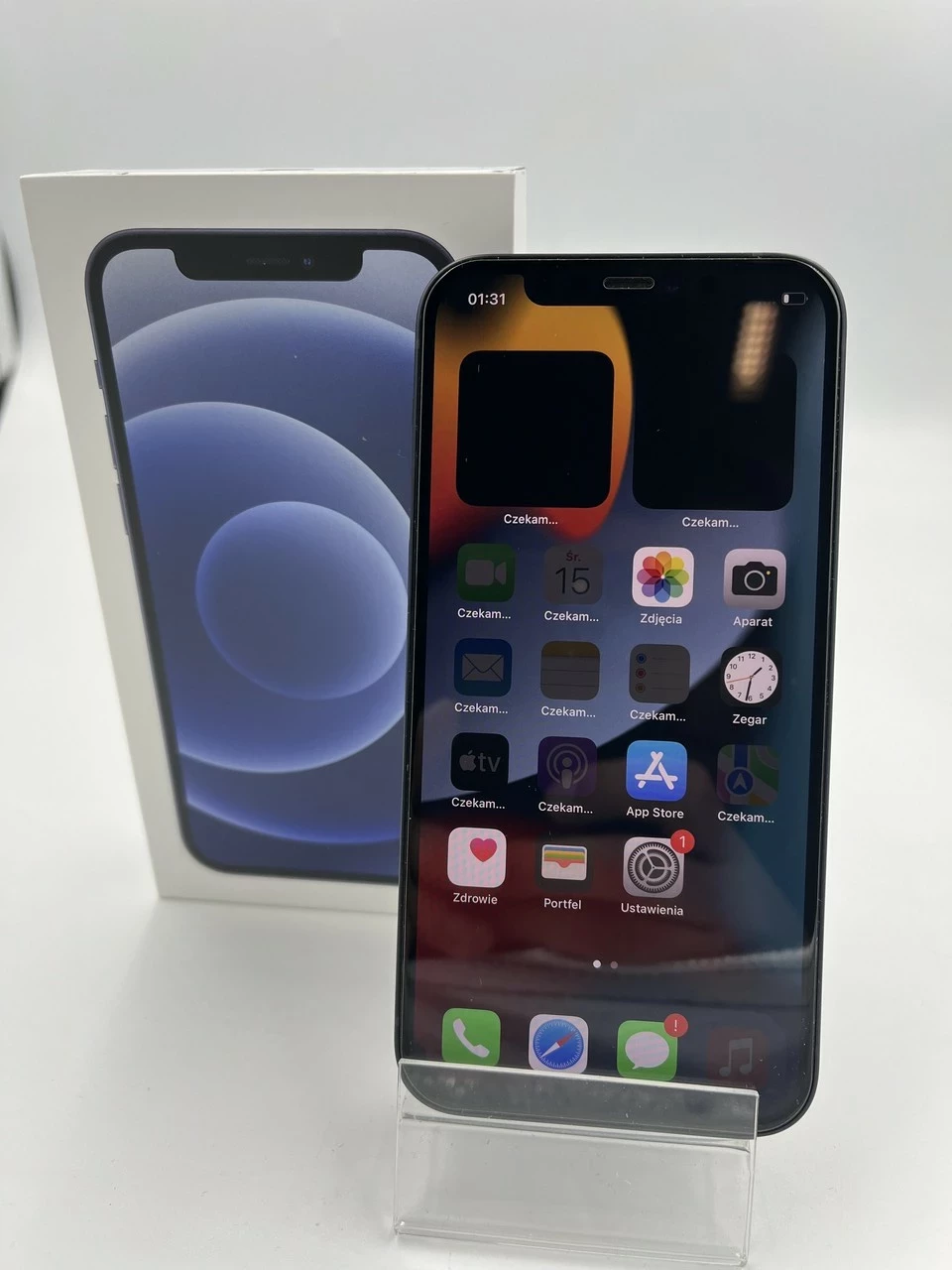 telefon-iphone-12-czarny-64-gb-komplet-typ-smartfon