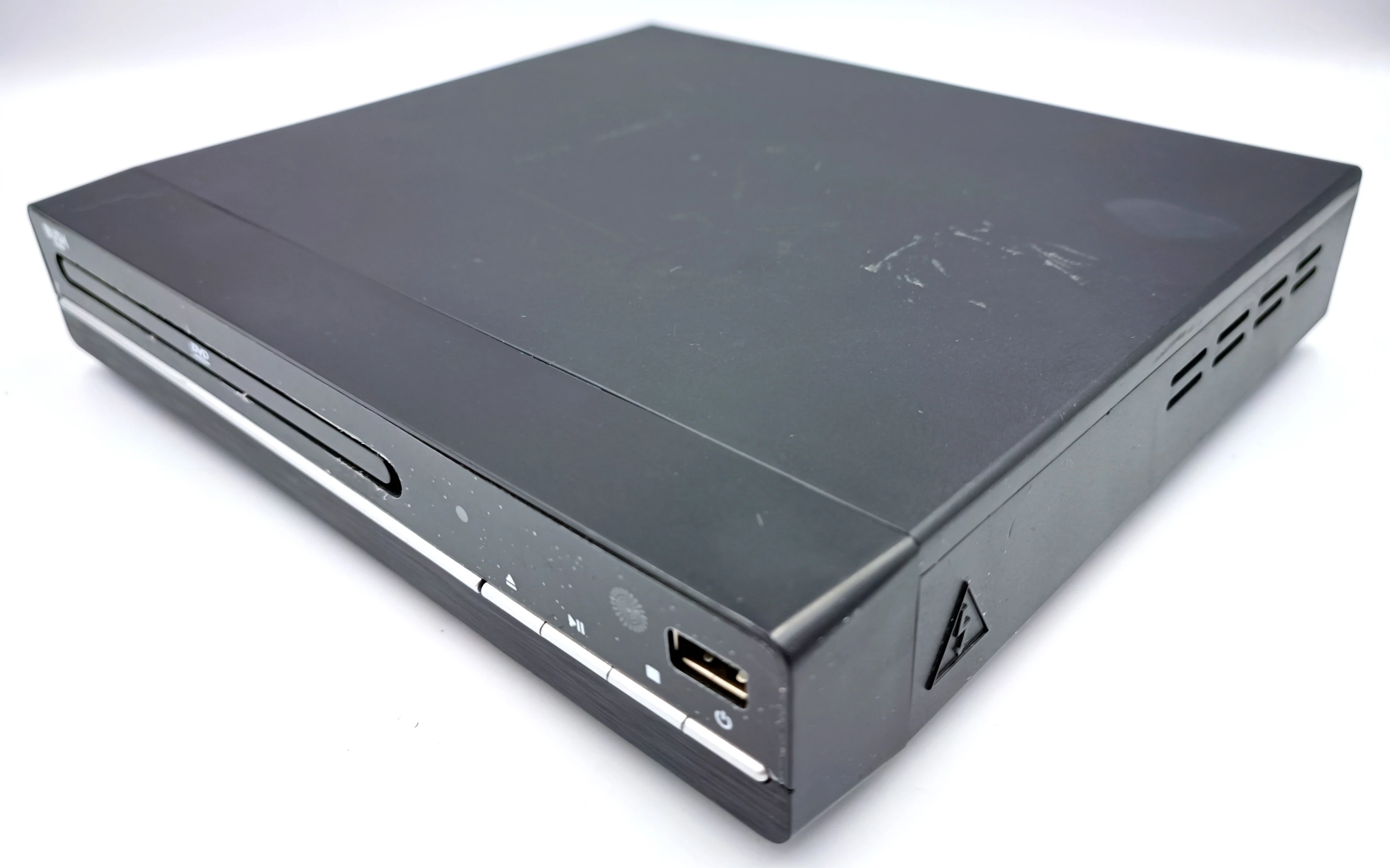 odtwarzacz-dvd-bush-cdv-03965-ean-gtin-5016680106715