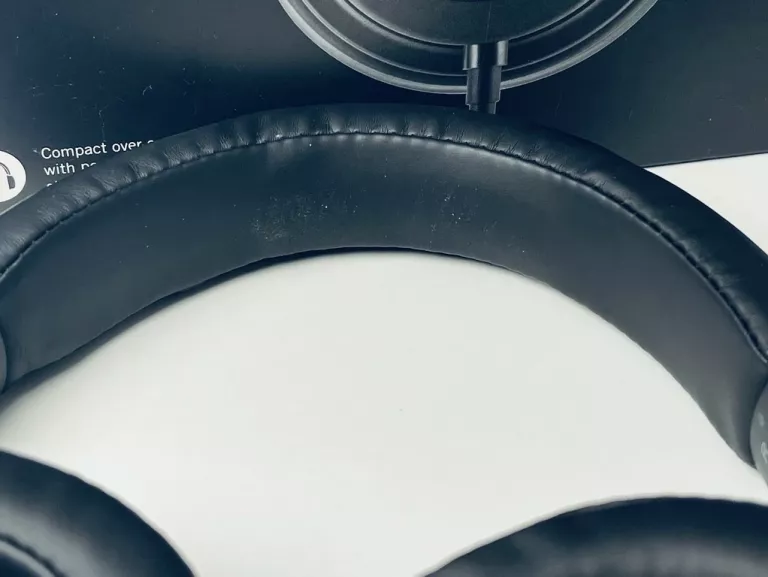 SŁUCHAWKI NAUSZNE BEYERDYNAMIC DT 240 PRO