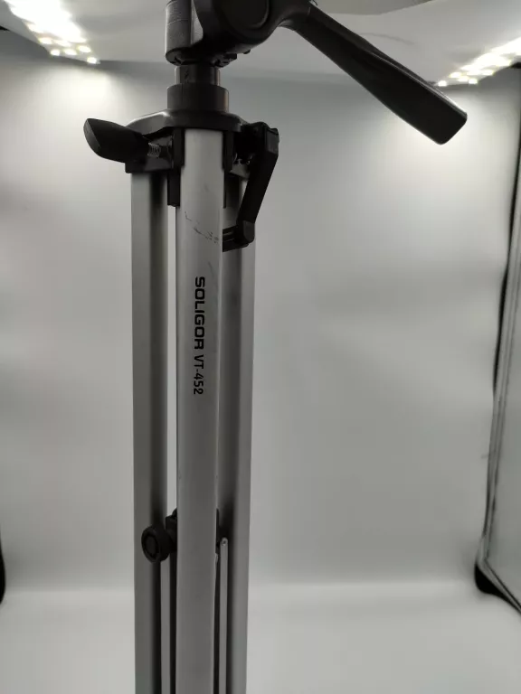 STATYW DO APARATU SOLIGOR VT-452