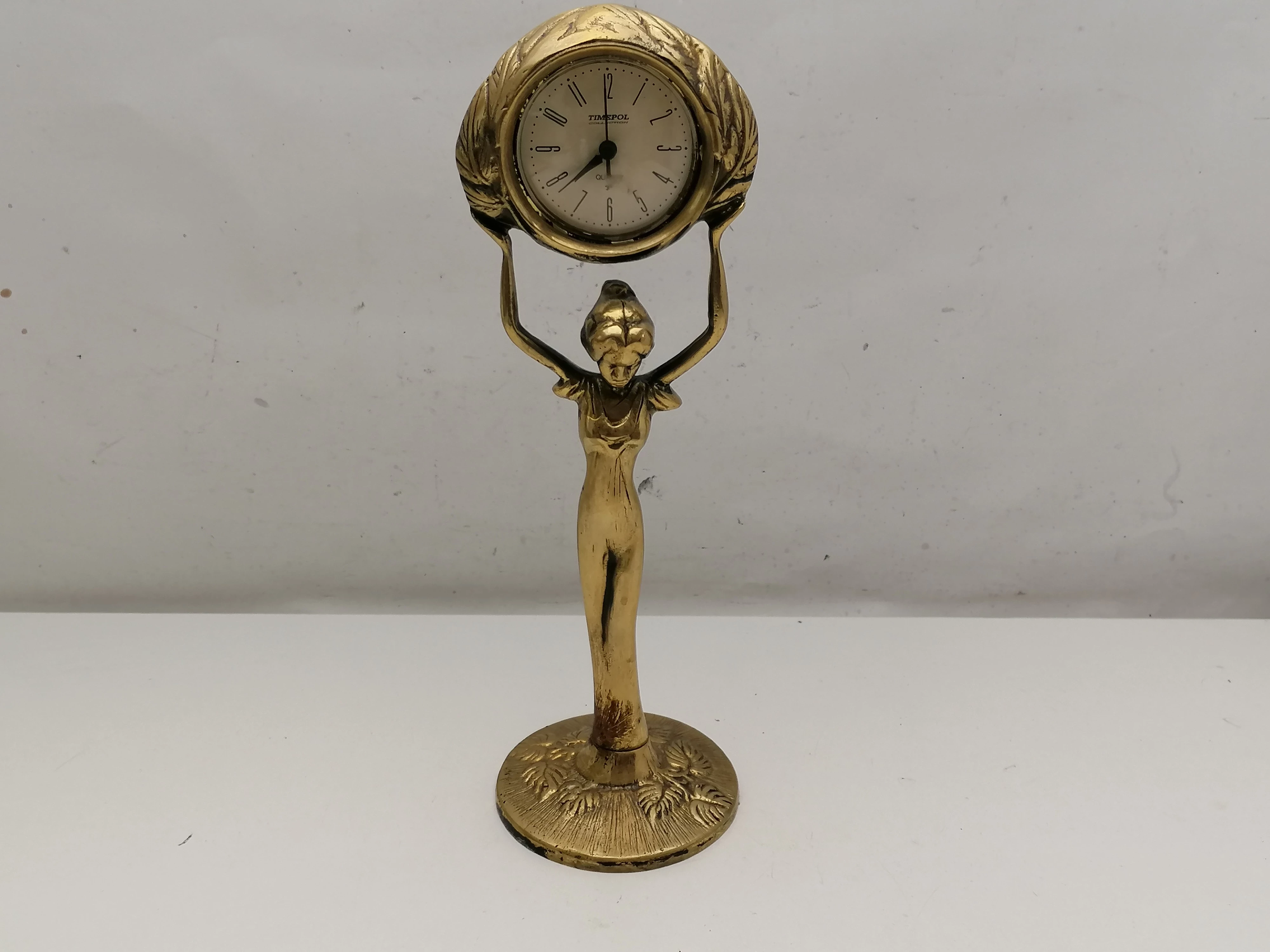 zegar-metalowy-stolowy-timepol-dluga-5-koscierzyna