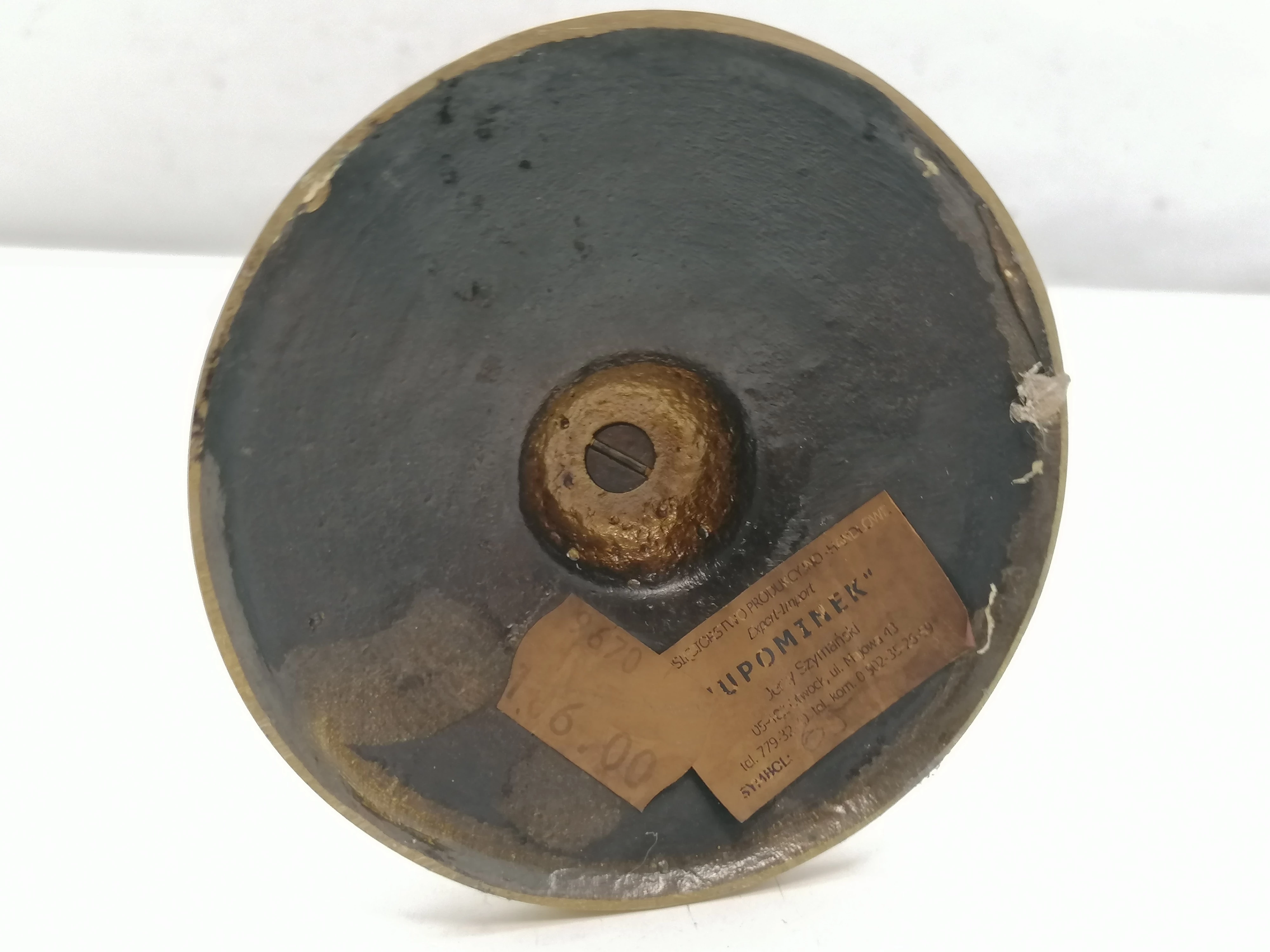 zegar-metalowy-stolowy-timepol-marka-gift-deco