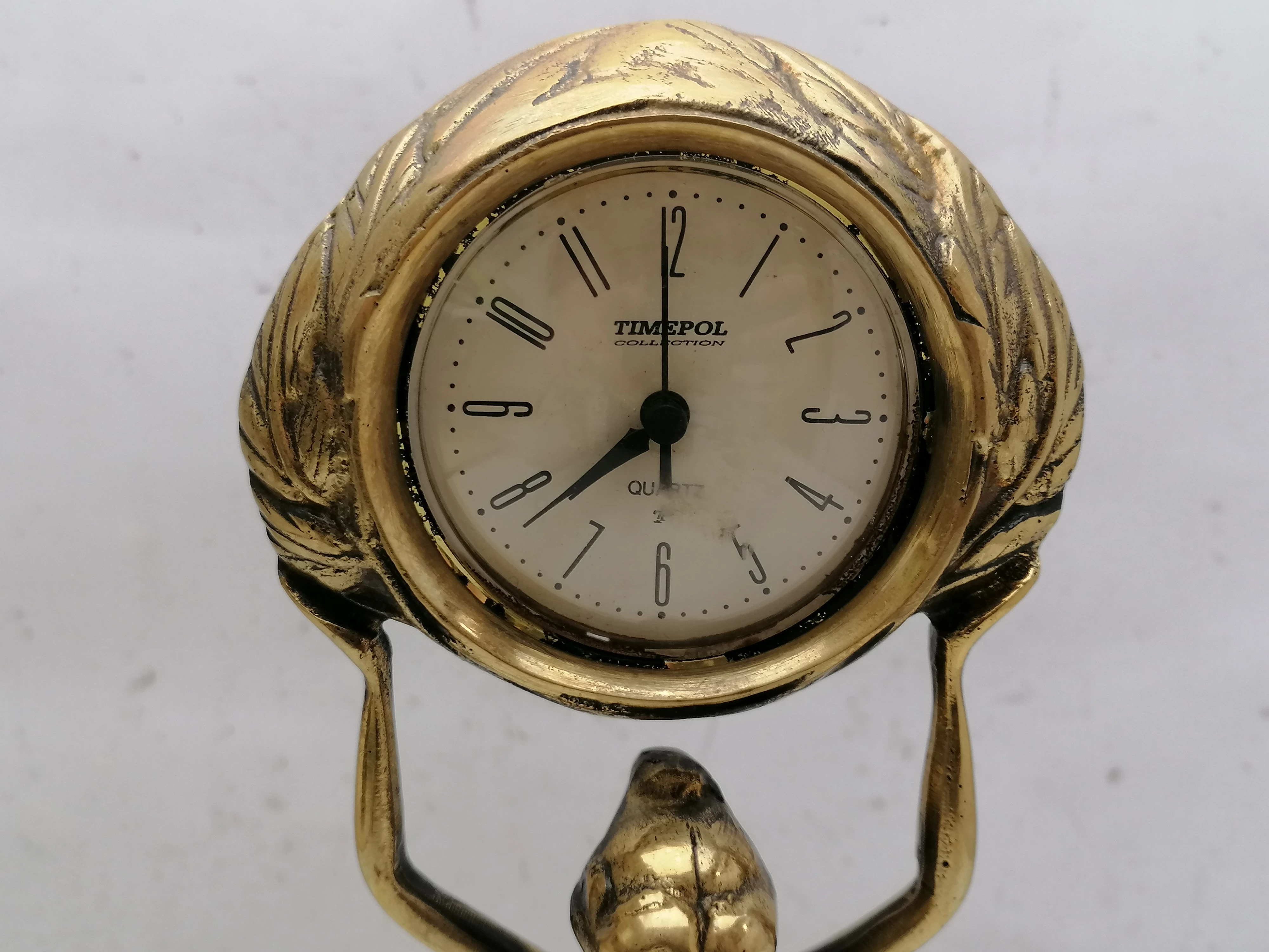 zegar-metalowy-stolowy-timepol-stan-uzywany