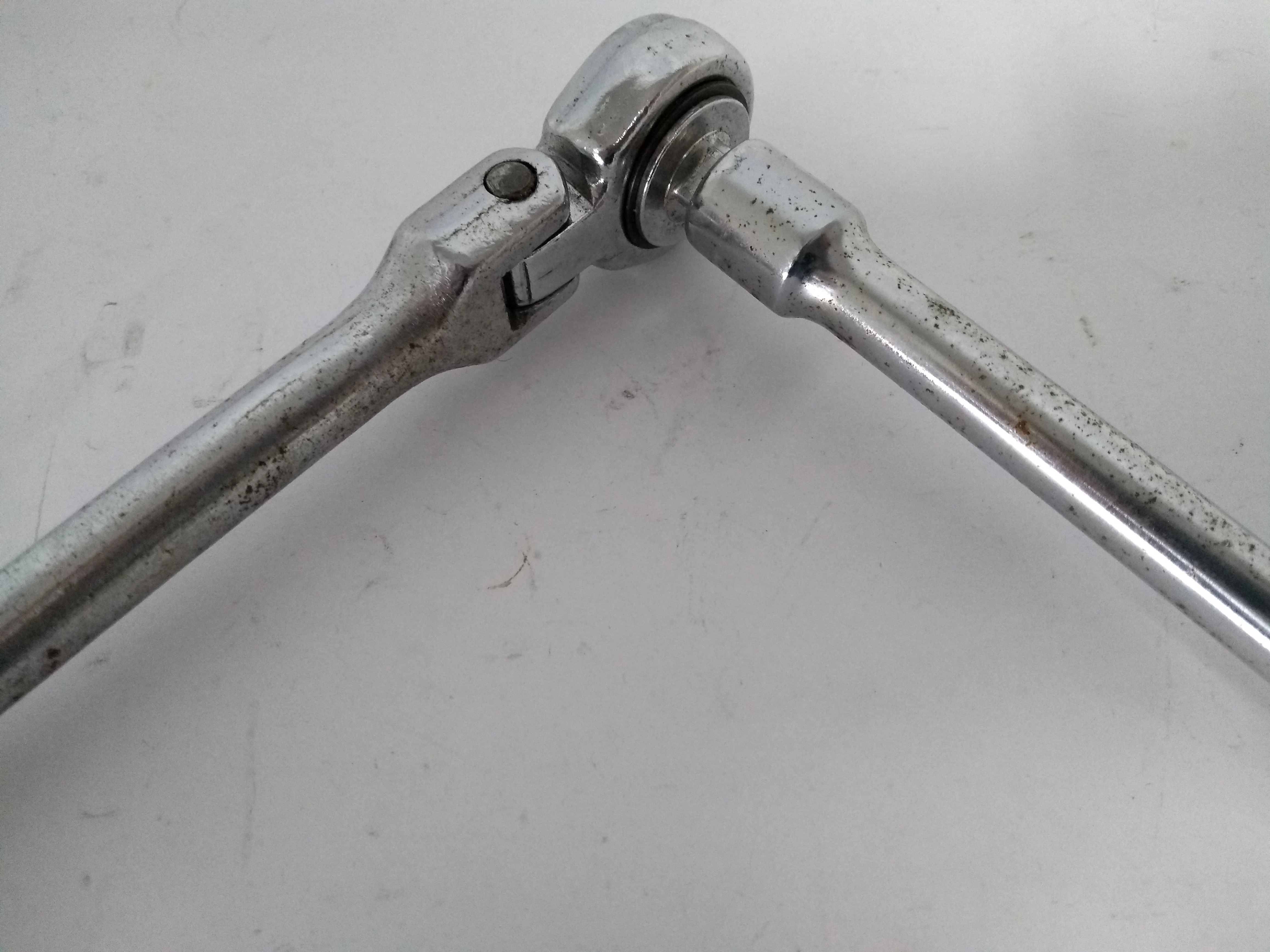 klucz-grzechotka-z-przedluzka-21mm-1316-ean-gtin-6901443233076