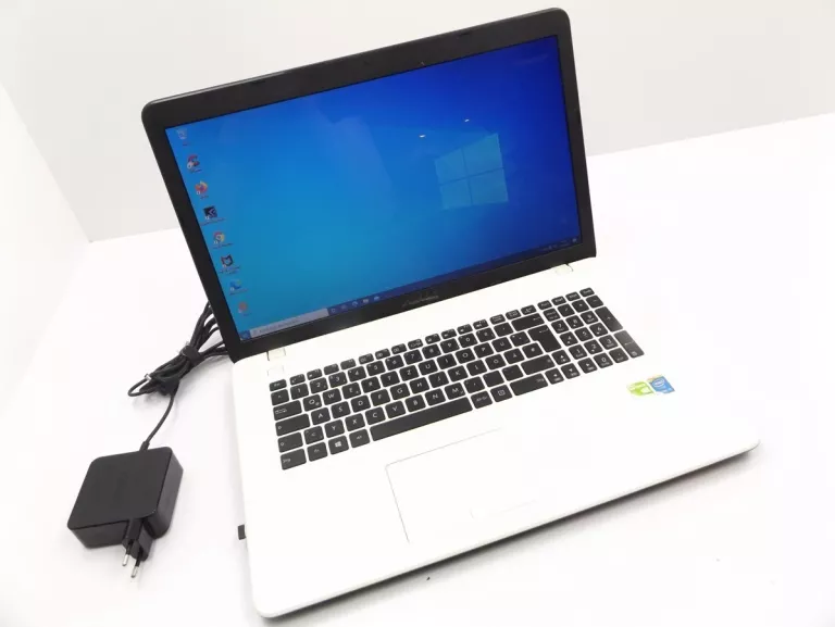 LAPTOP ASUS K751L 1TB 4GB 2,2GHZ I5-5200U 920M