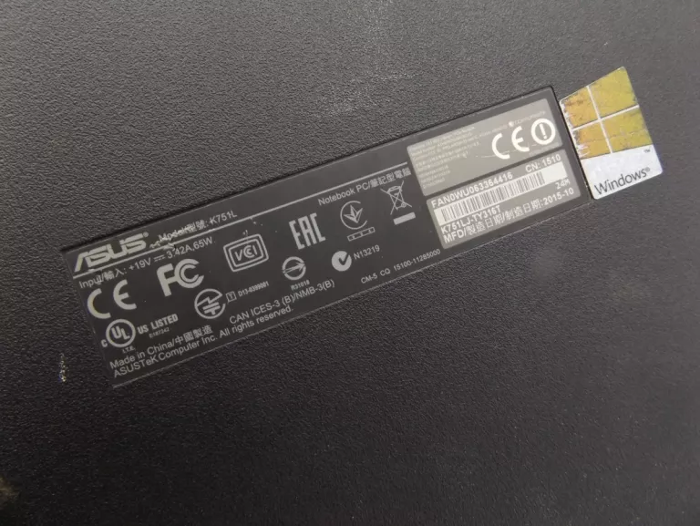 LAPTOP ASUS K751L 1TB 4GB 2,2GHZ I5-5200U 920M