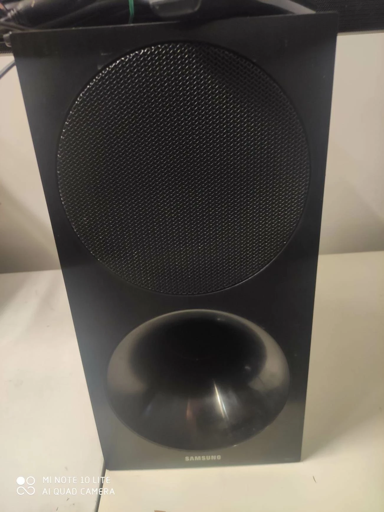 soundbar-samsung-hw-m550-kod-producenta-hw-m550en