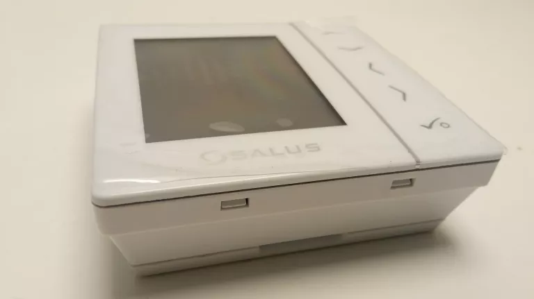 bezprzewodowy-sterownik-salus-vs20wrf-kod-producenta-5060103692354