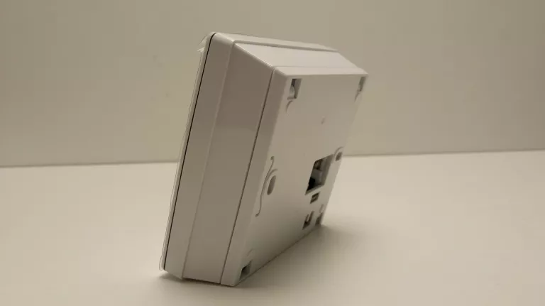 bezprzewodowy-sterownik-salus-vs20wrf-ean-gtin-5060103692354