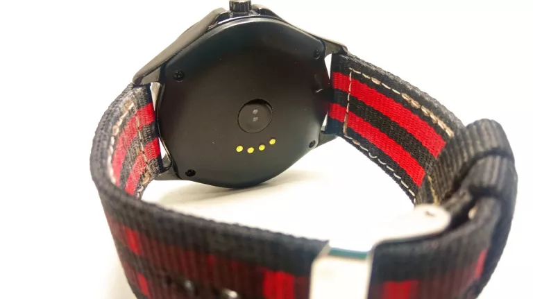 smartwatch-forever-sw-100-ksztalt-koperty-okragly