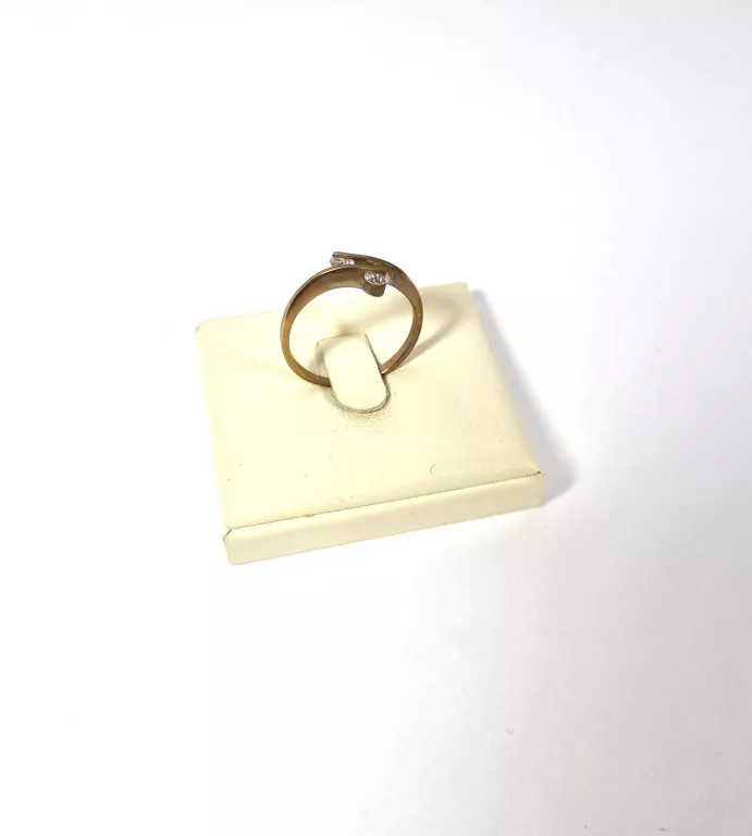 piekny-zloty-pierscionek-stan-11323-2