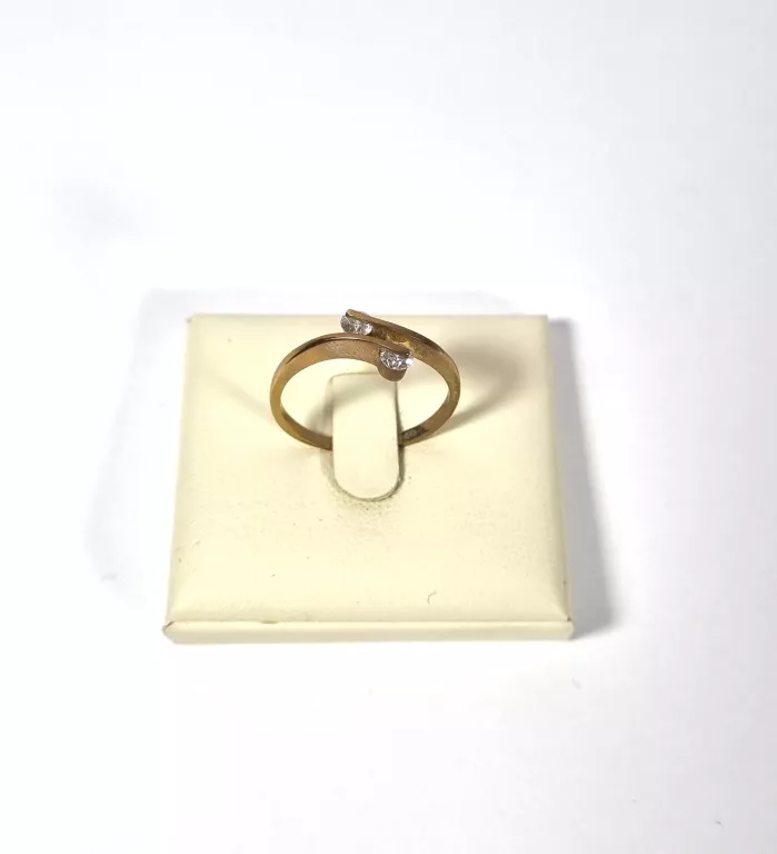 piekny-zloty-pierscionek-kamien-17088-128