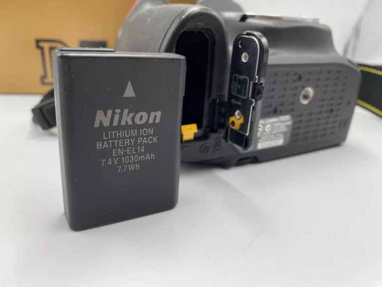 APARAT NIKON D5200 KORPUS