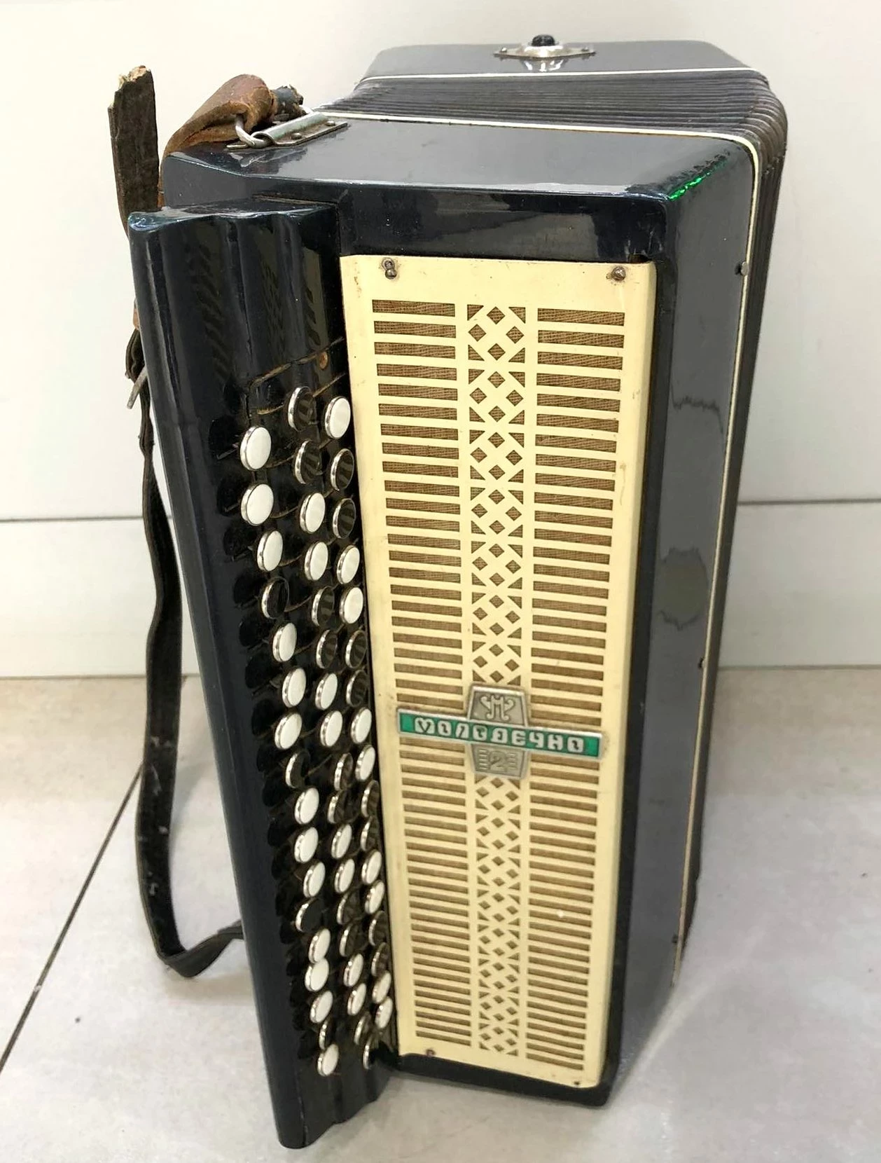 akordeon-trzyrzedowy-bialoruski-stan-uzywany