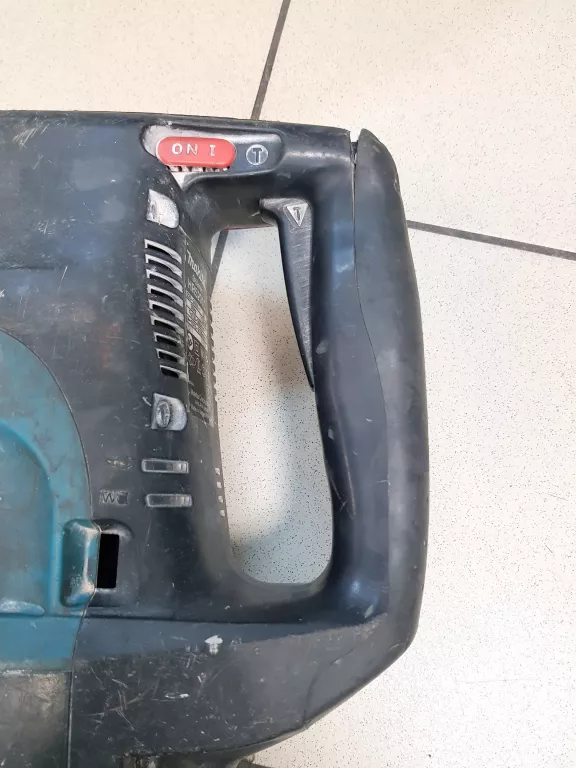 MŁOT UDAROWY SDS MAKITA HR5201C