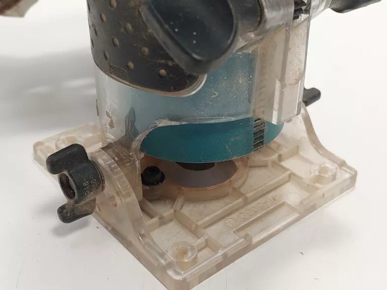 FREZARKA KRAWĘDZIOWA MAKITA 3710 530 W
