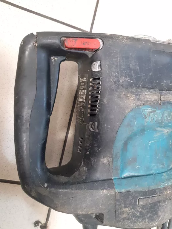 MŁOT UDAROWY SDS MAKITA HR5201C