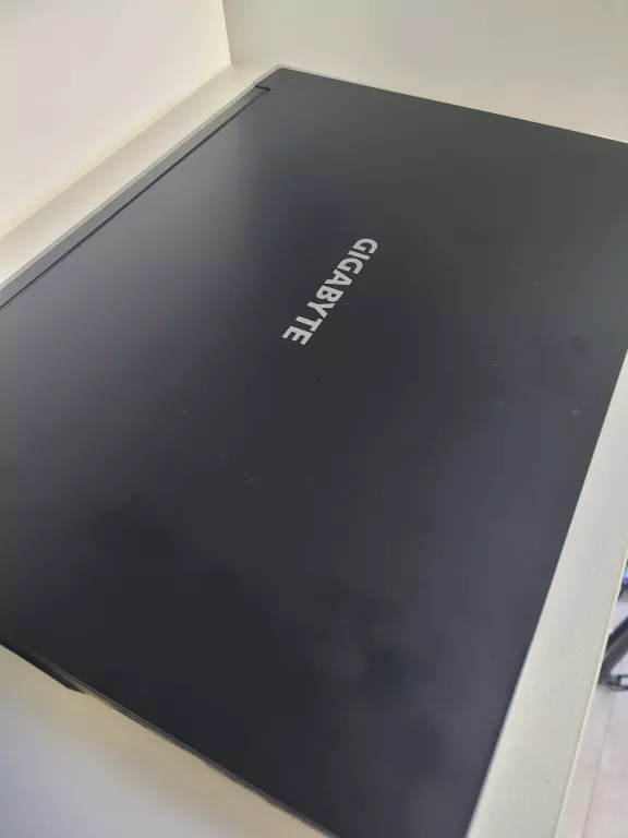 laptop-gigabyte-g5-kc-i5-10500h-16512-gb-czarny-kod-producenta-g5