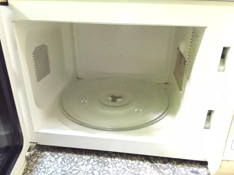 kuchenka-mikrofalowa-romix-mf13-kolor-dominujacy-bialy