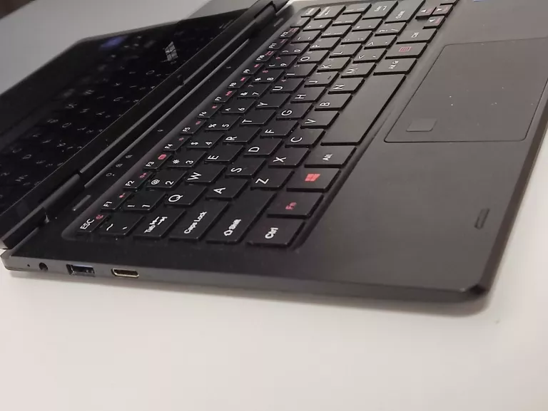 LAPTOP TECHBITE ARC 11,6 128 ZESTAW
