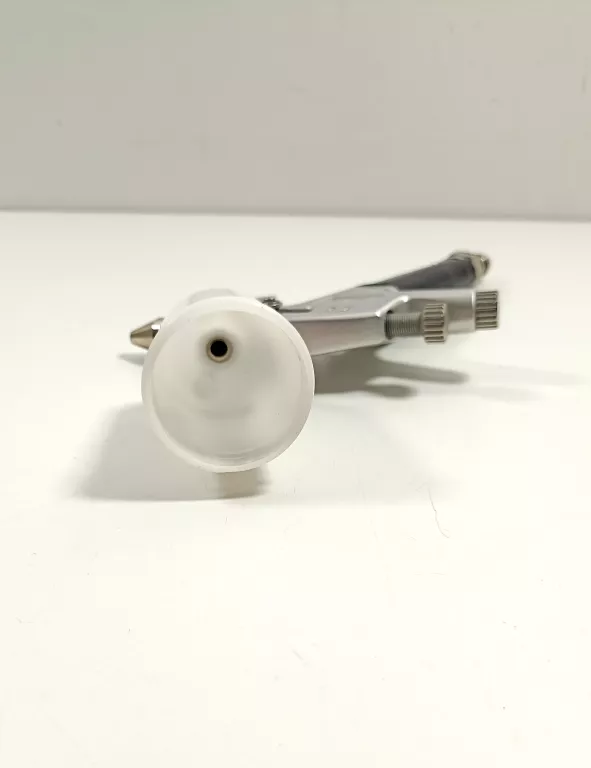 PISTOLET LAKIERNICZY SATA JET 20 B
