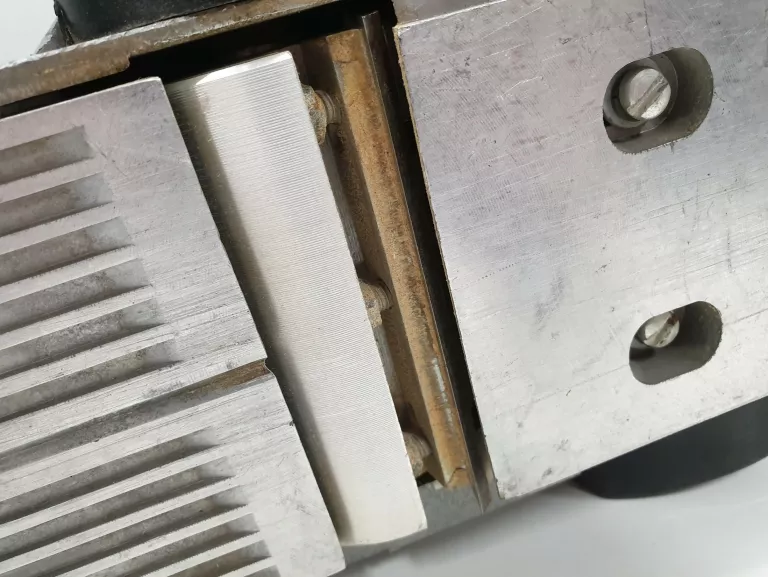 STRUG REBIR 1150W