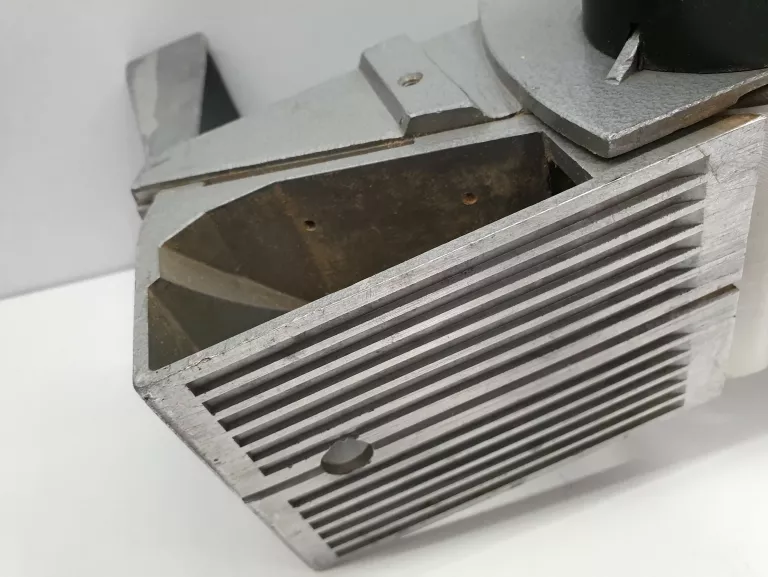STRUG REBIR 1150W