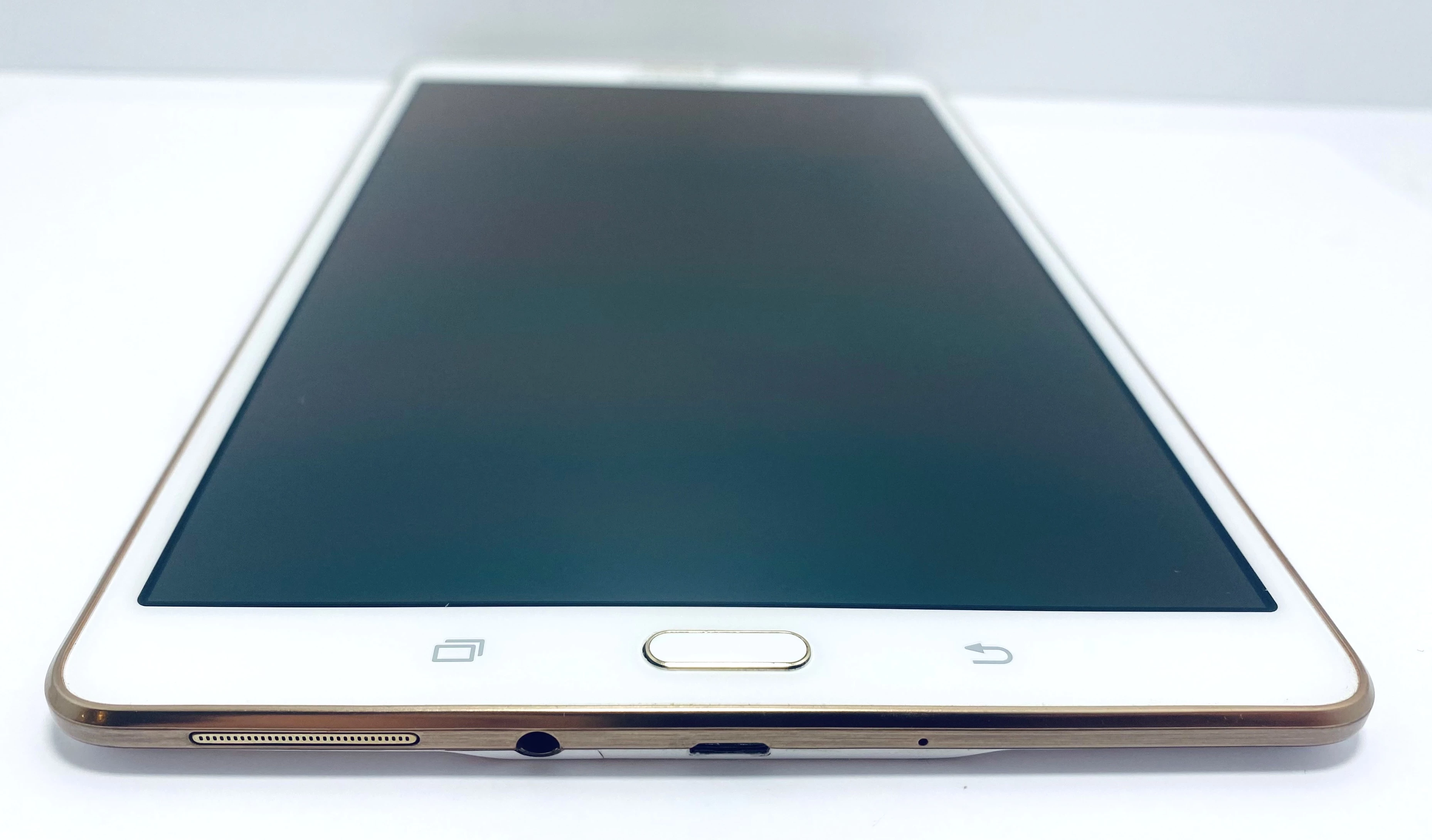 tablet-samsung-galaxy-tab-s-sm-t705-kod-producenta-sm-t705