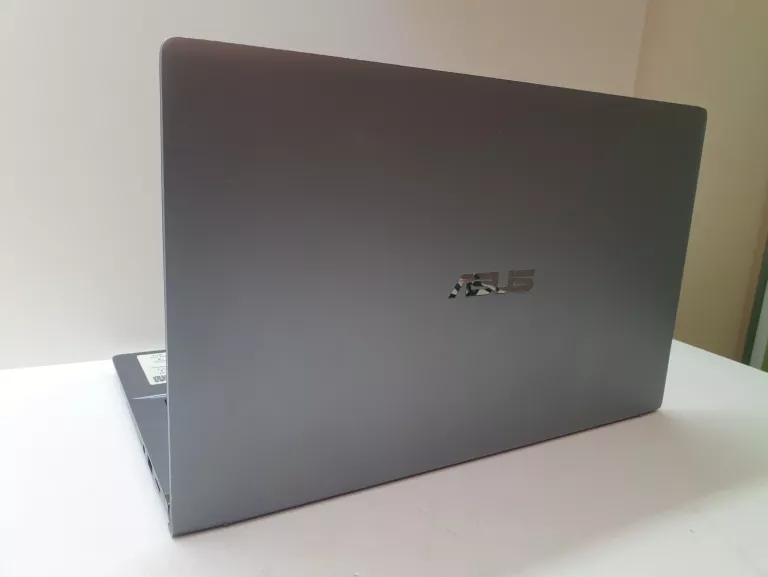 ASUS ZENBOOK RYZEN 7, 16GB RAM, 512 SSD