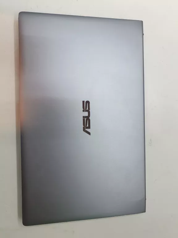 ASUS ZENBOOK RYZEN 7, 16GB RAM, 512 SSD