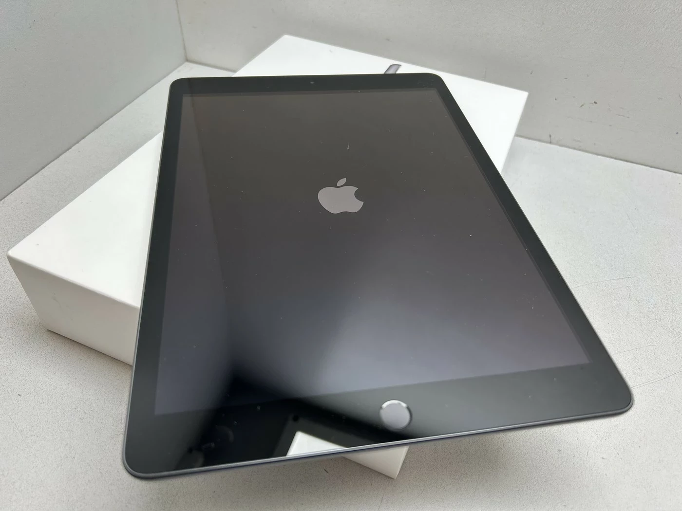 tablet-apple-ipad-8gen-102-a2270-2020-32gb-kod-producenta-2270