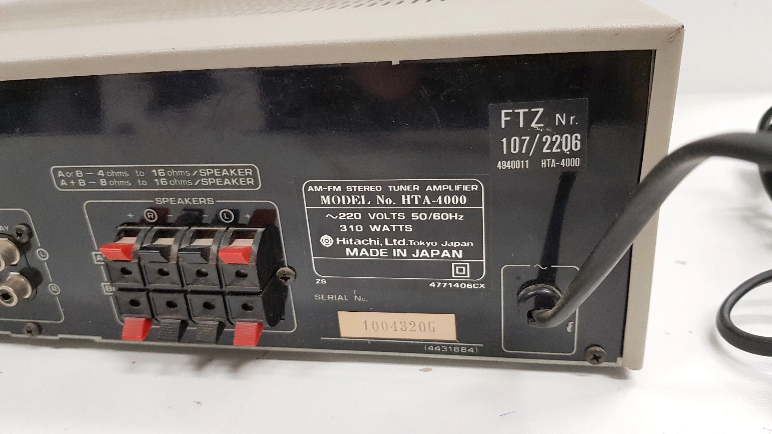 amplituner-hitachi-hta-4000-ean-gtin-0702214750947