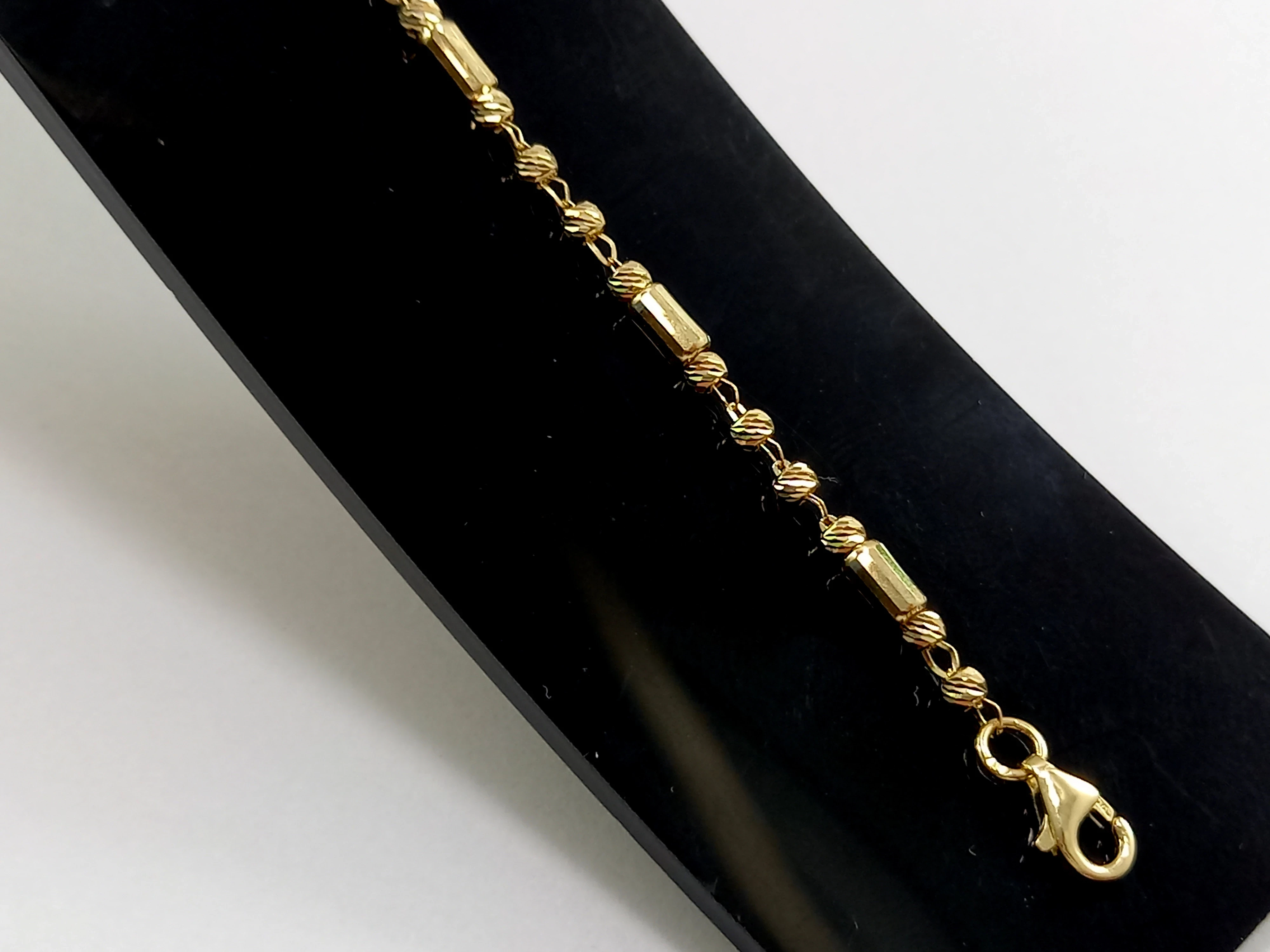 nienoszona-zlota-bransoletka-585-337g-21cm-material-zloto