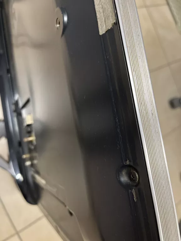 TELEWIZOR LG 42LA690S+PILOT I MYSZKA