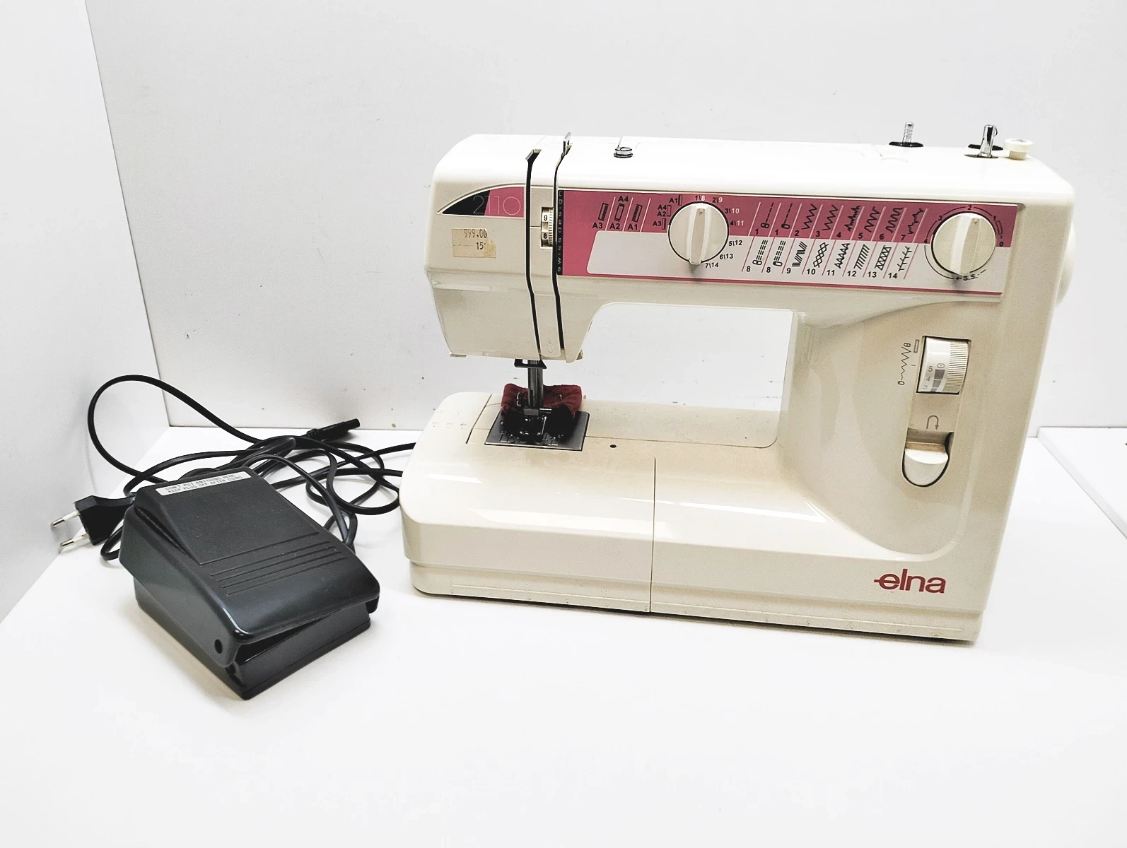 maszyna-do-szycia-elna-2110-model-220-ex