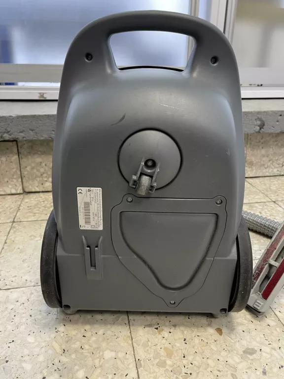 odkurzacz-zelmer-flooris-zvc545ap-700w-rodzaj-odkurzacza-workowy