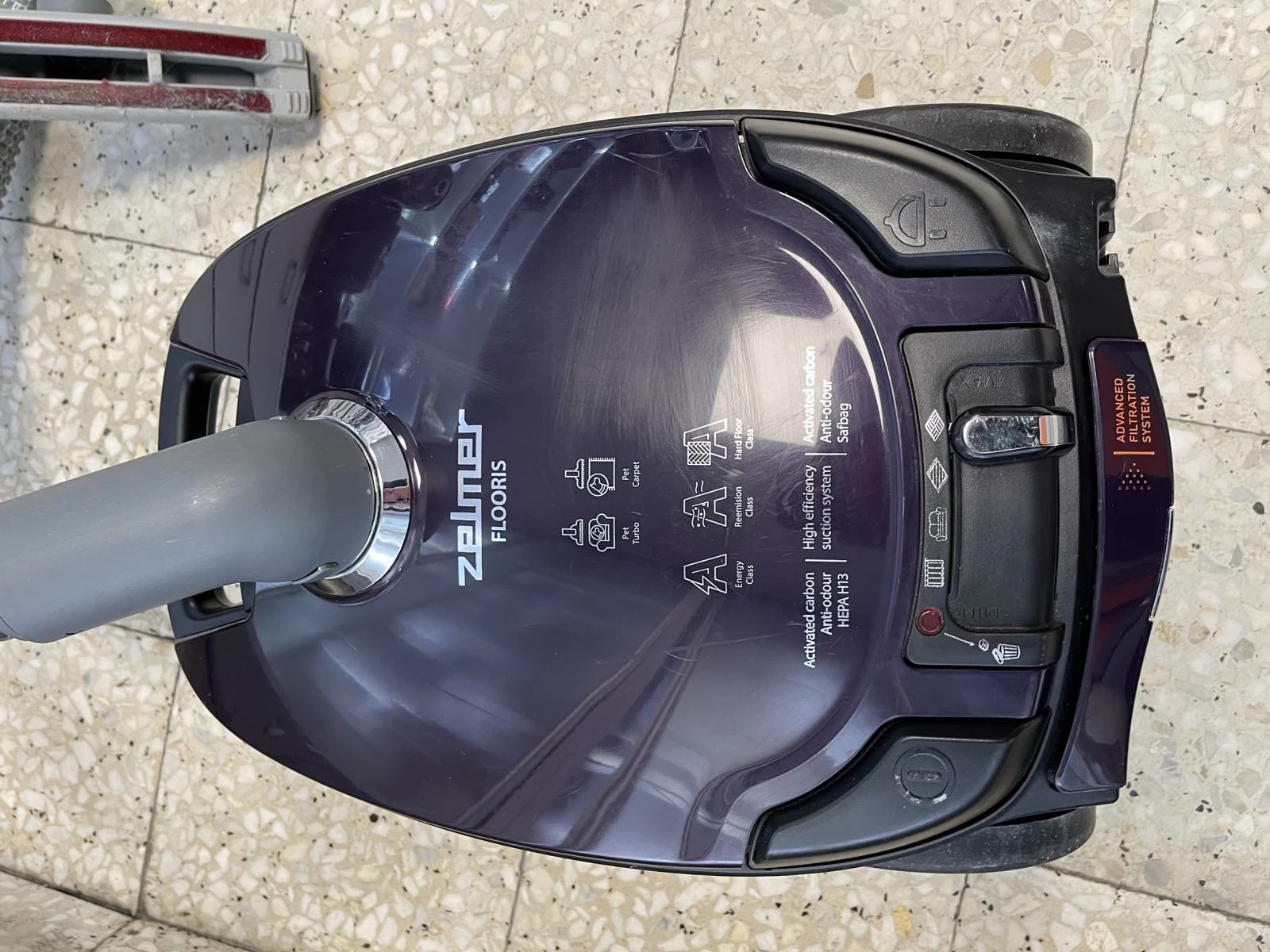 odkurzacz-zelmer-flooris-zvc545ap-700w-kolor-dominujacy-zielony