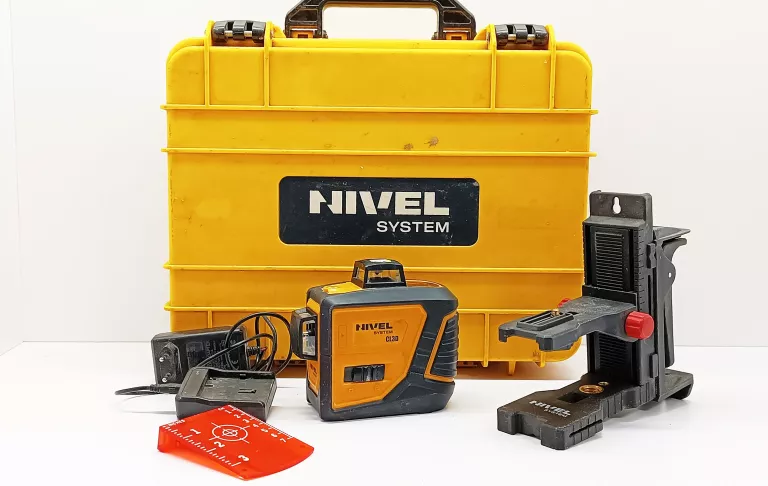 LASER KRZYŻOWY NIVEL SYSTEM CL3D